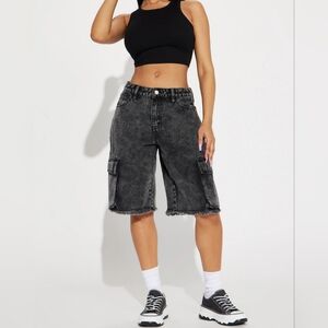 Fashion Nova Denim Cargo Jorts